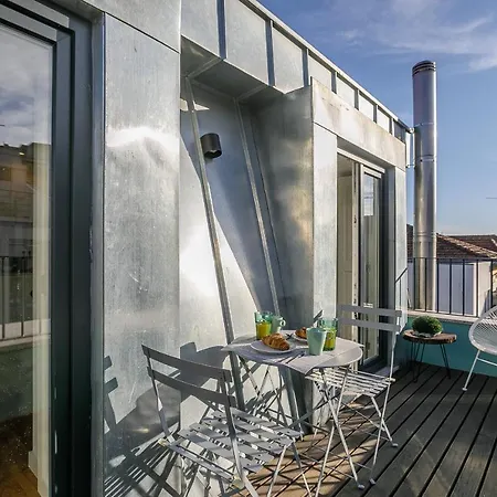 公寓 Lovelystay - Downtown With Pool, Ac And Balcony 波尔图